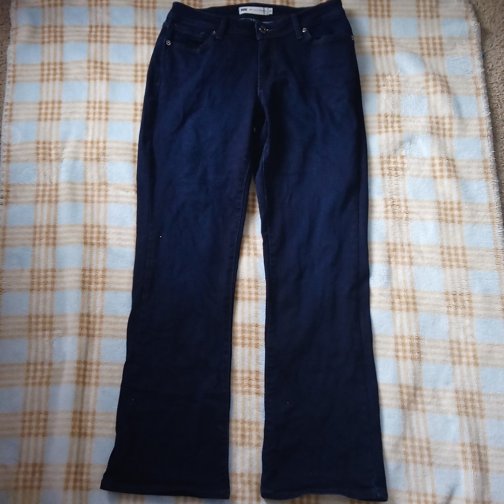 ☂️Levi's Curvy Bootcut Jeans